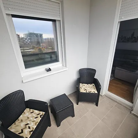 Relax & Enjoy Apartment